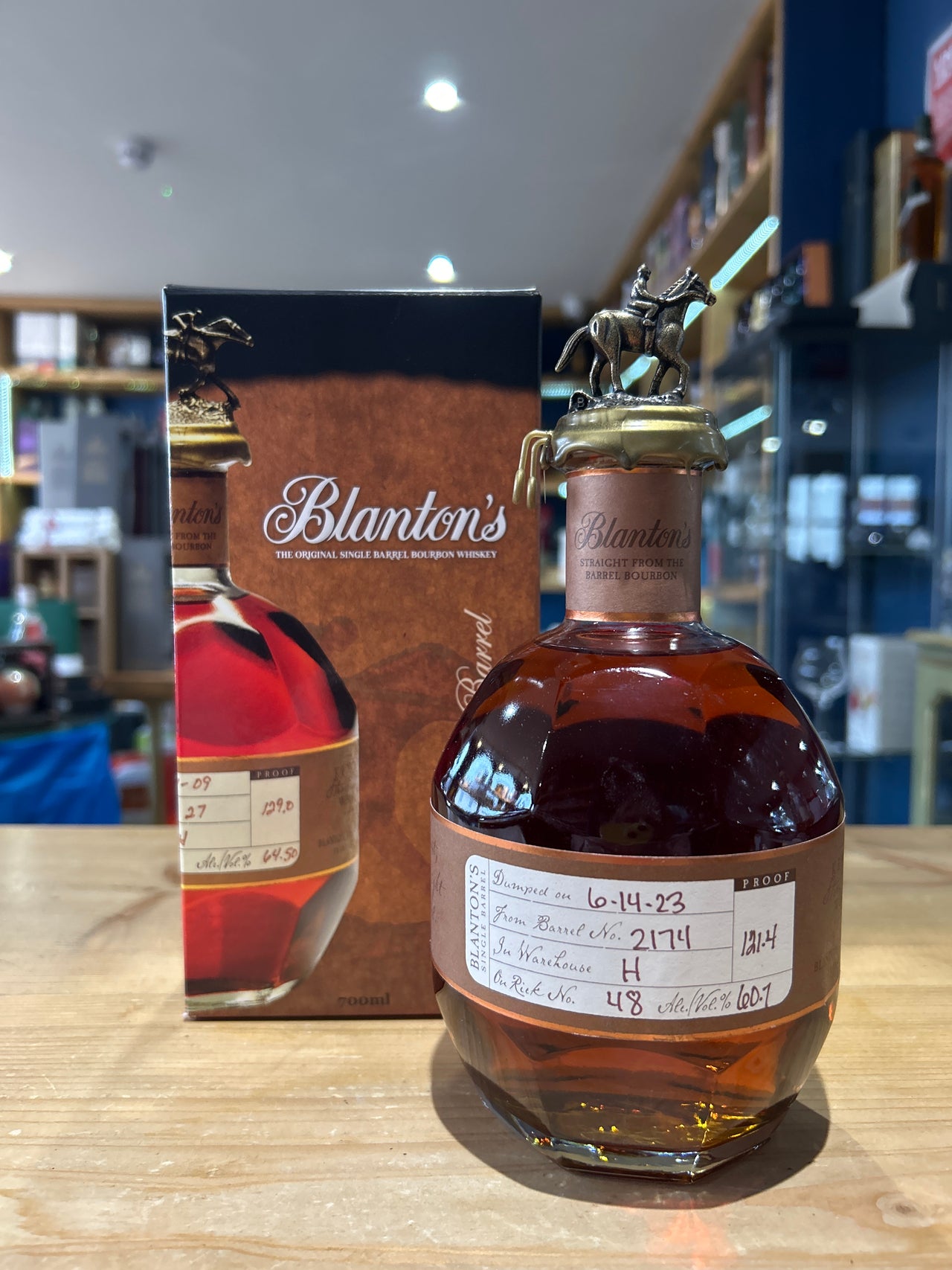 Blanton's Straight from the Barrel 70cl 60.7%