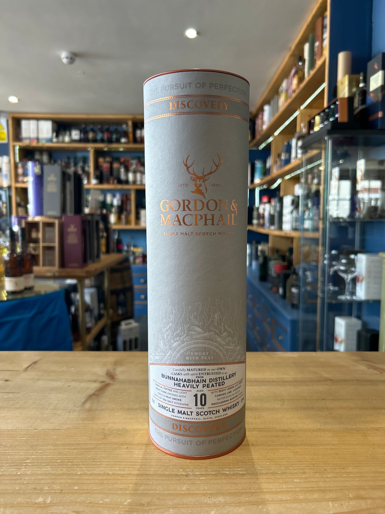 Gordon & MacPhail Discovery Bunnahabhain 10 Year Old Smokey 70cl 43%
