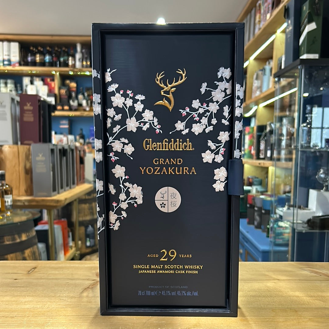 Glenfiddich Grand Yozakura Aged 29 Years 70cl 45.1%