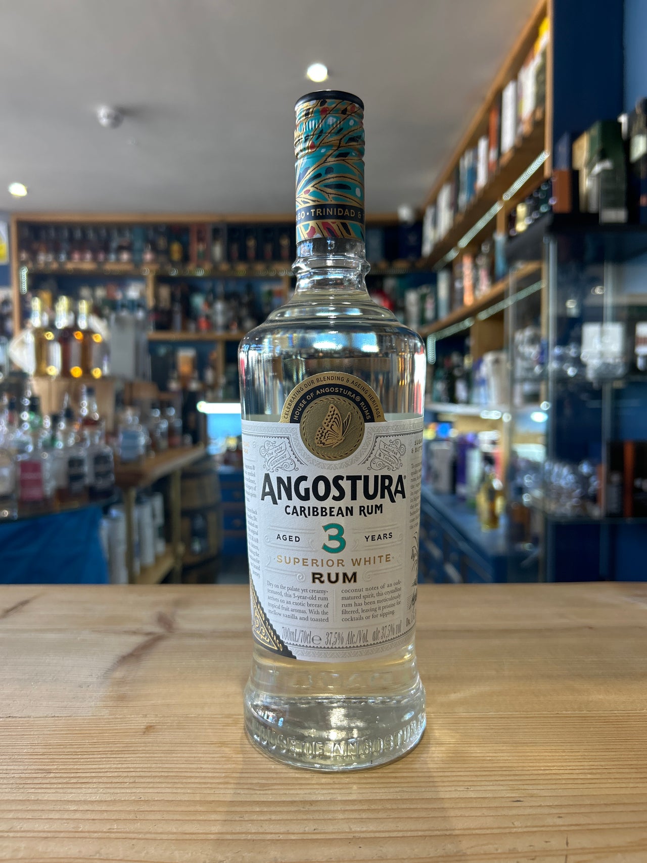 Angostura Caribbean White Rum Aged 3 Years 70cl 37.5%