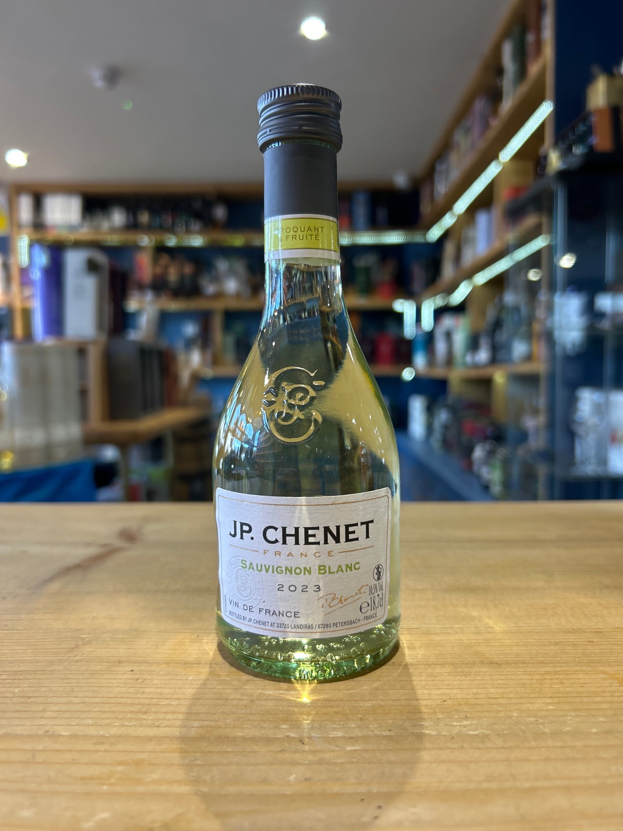 Isla's Bar - J.P. Chenet Sauvignon Blanc White Wine 187ml 11.5% (Fr)