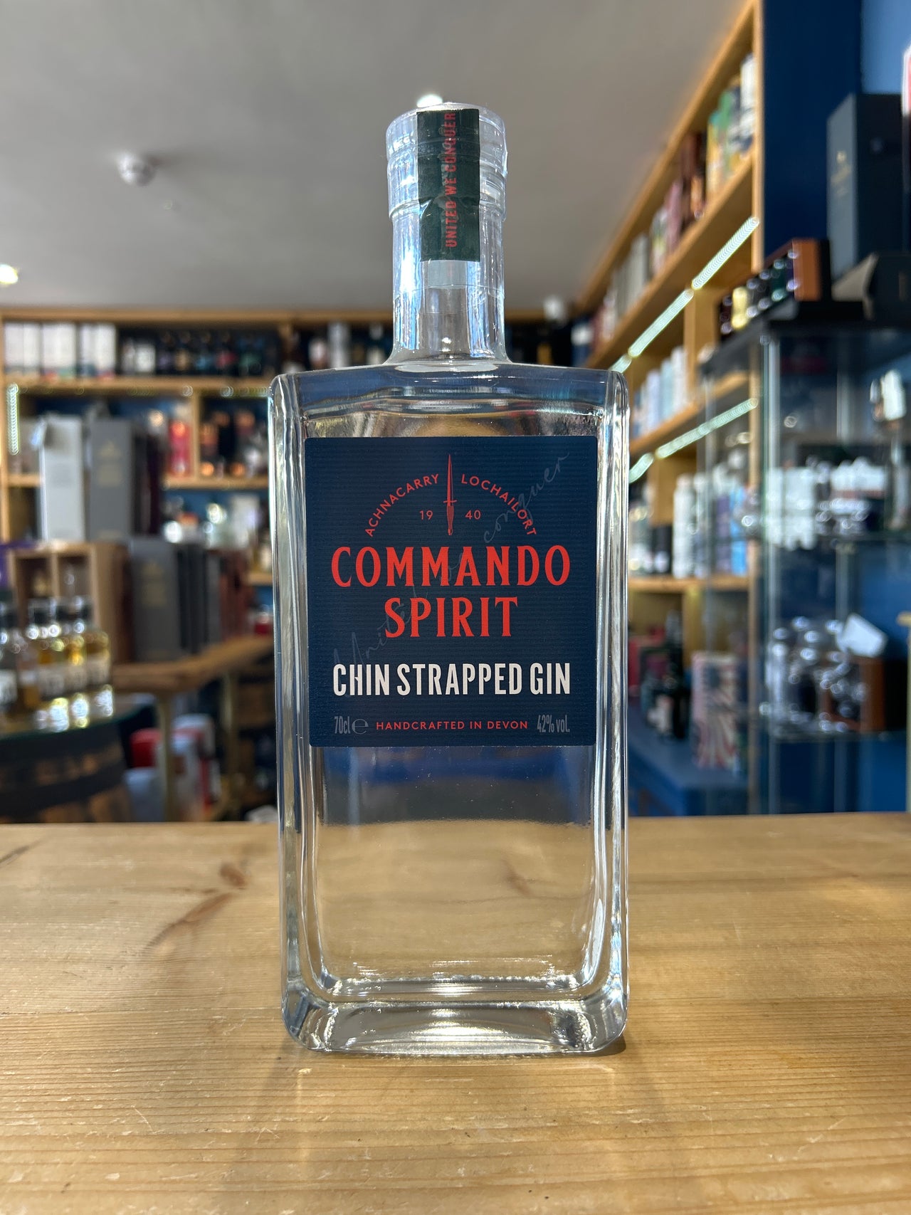 Commando Spirit Chin Strapped Gin 70cl 42%