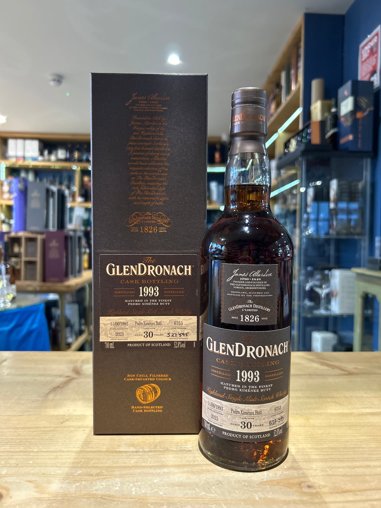 Glendronach 1993 Cask Bottling Aged 30 Years Cask No #6753 70cl 52.8%