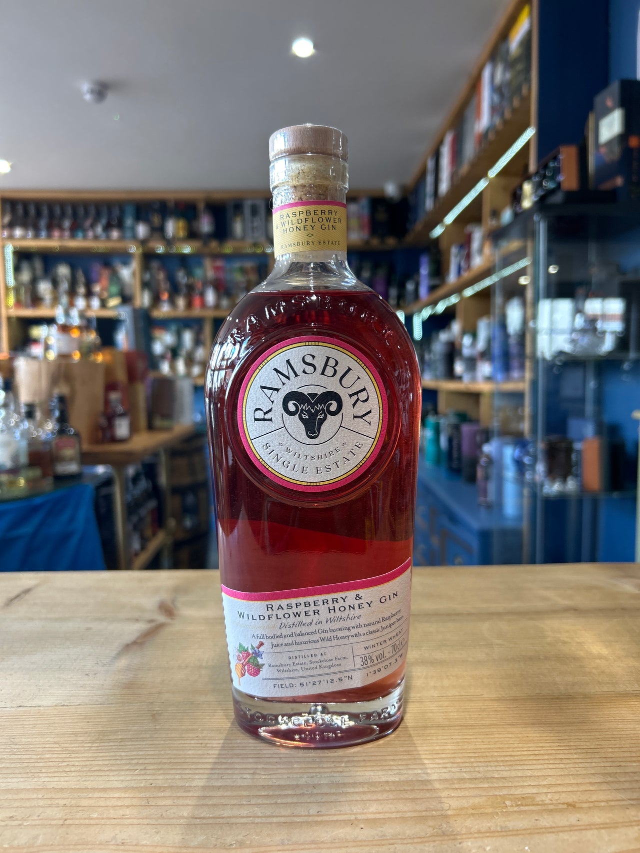 Ramsbury Raspberry & Wildflower Honey Gin 70cl 38%