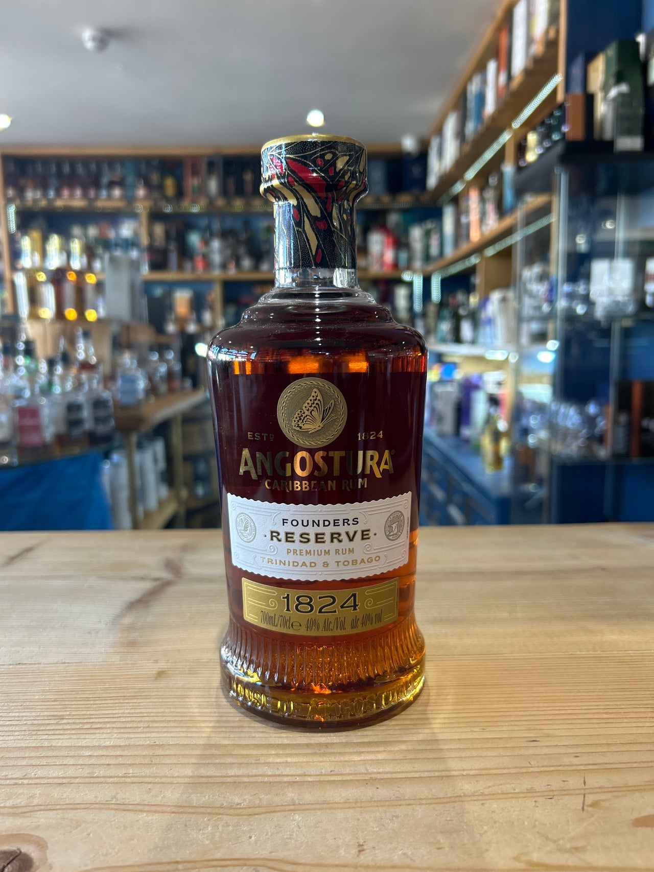 Angostura 1824 Founders Reserve Premium Caribbean Rum 70cl 40%