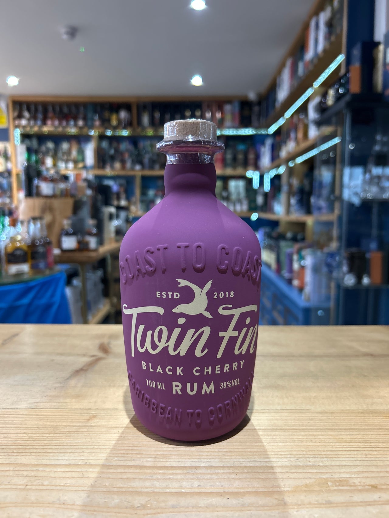 Twin Fin Black Cherry Rum 70cl 38%