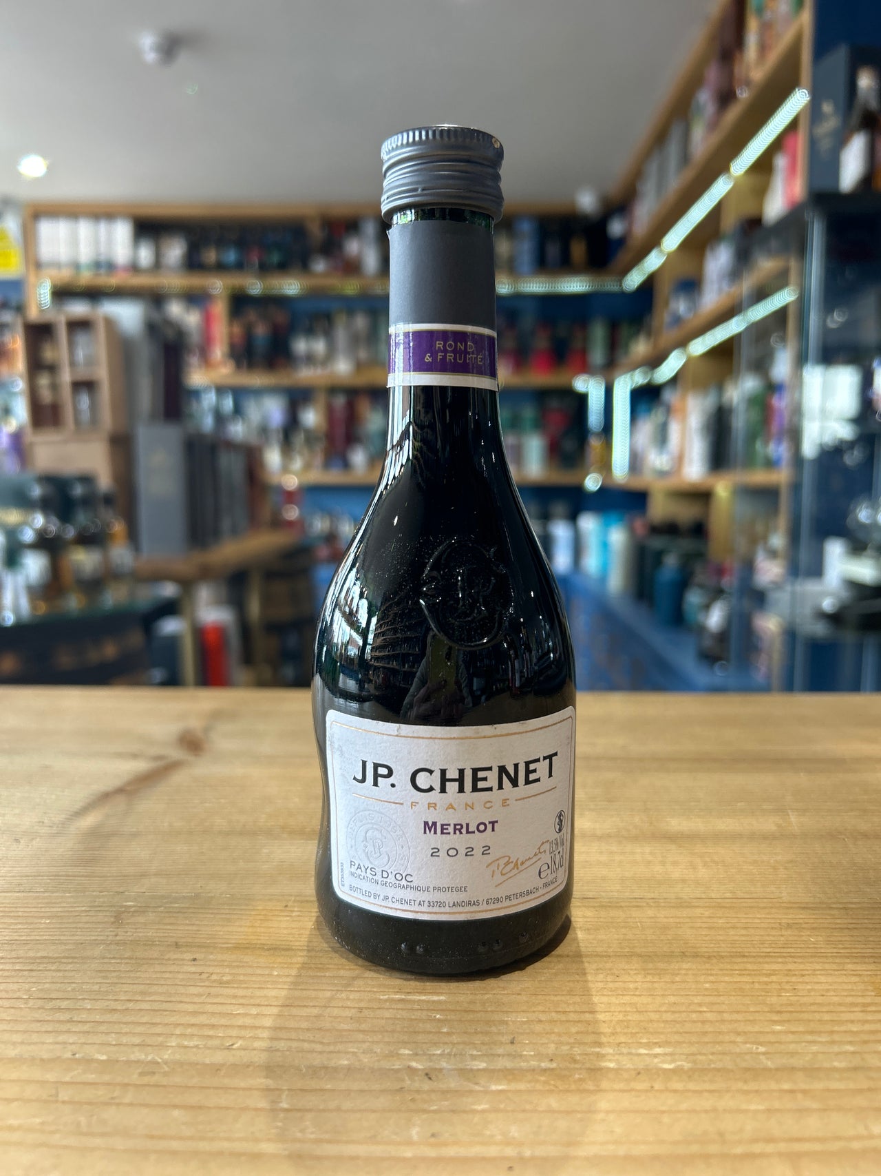Isla's Bar - J.P. Chenet Merlot Red Wine 187ml 13%