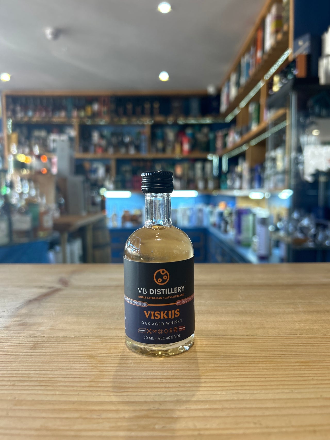 VB Distillery Oak Aged Whisky 5cl 40%