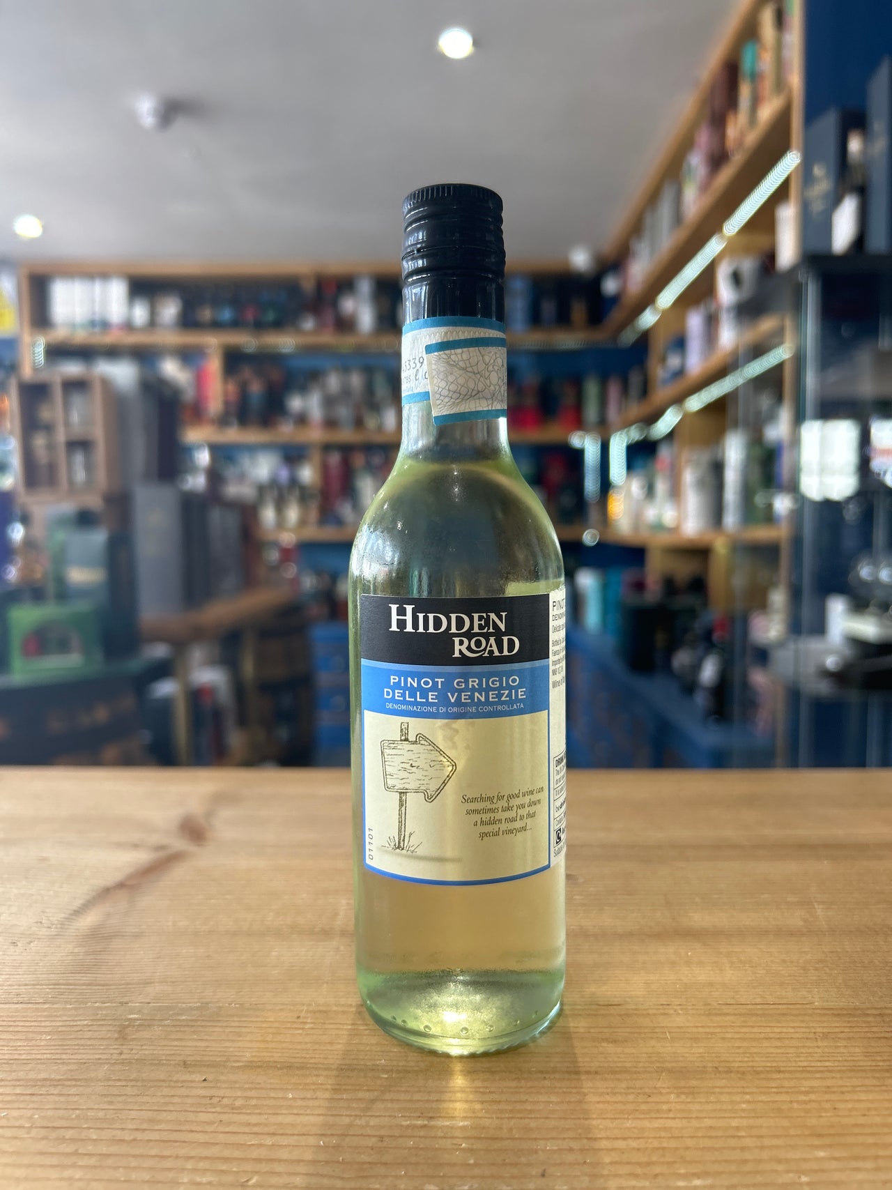 Isla's Bar - Hidden Road Pinot Grigio 187ml 11%