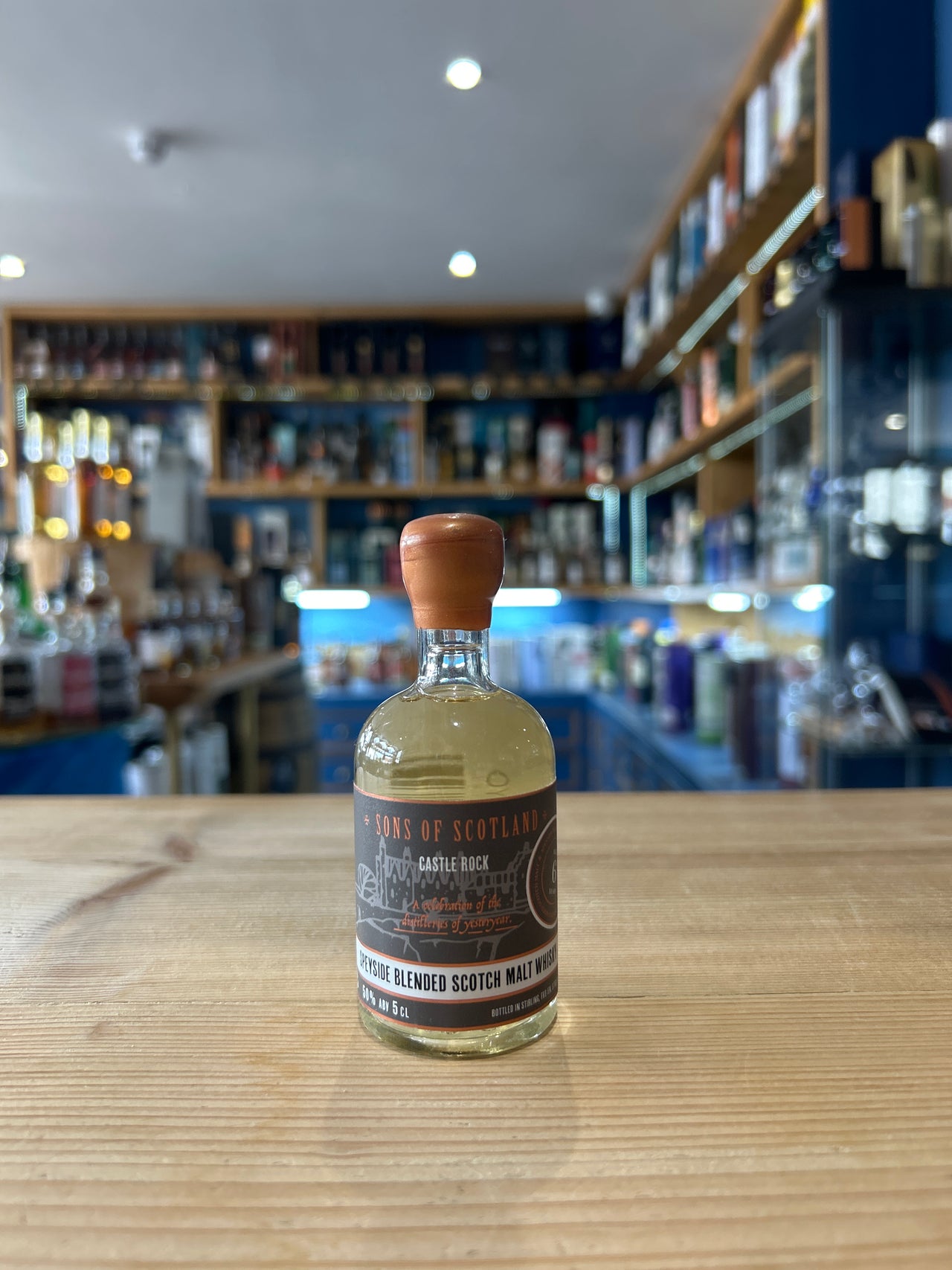 Sons of Scotland Castle Rock Aged 6 Years 5cl 50%