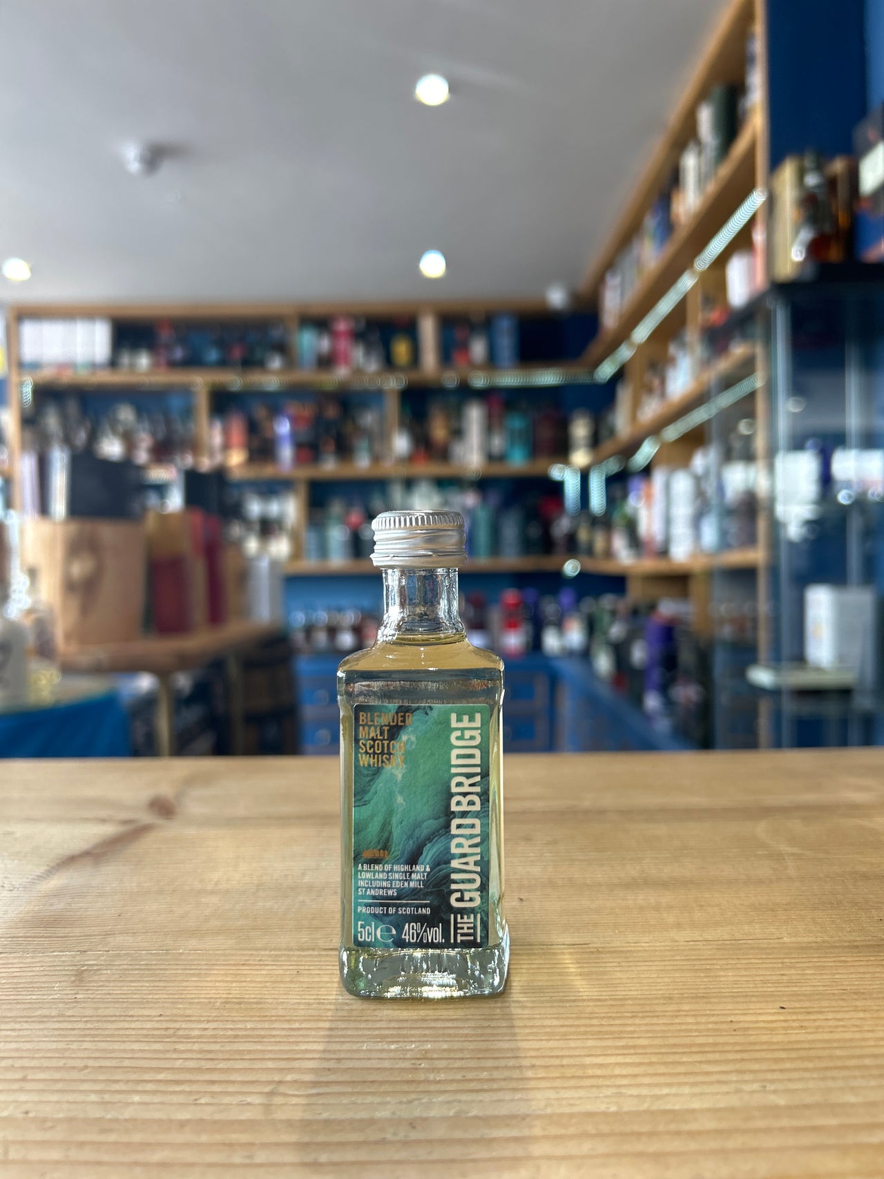 The Guard Bridge Blended Malt Whisky 5cl 46%