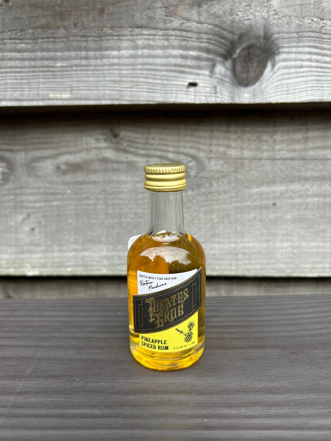 Pirates Grog Pineapple Spiced Rum 5cl 37.5%