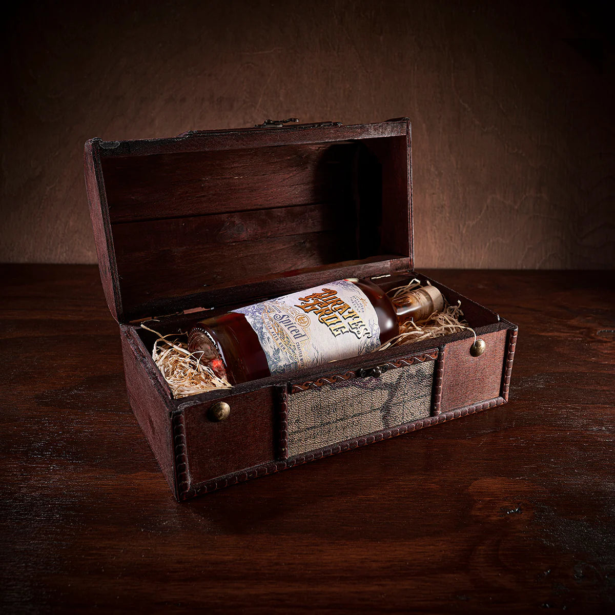 Pirates Grog no13 Spiced Rum Gift Chest 70cl 37.5%