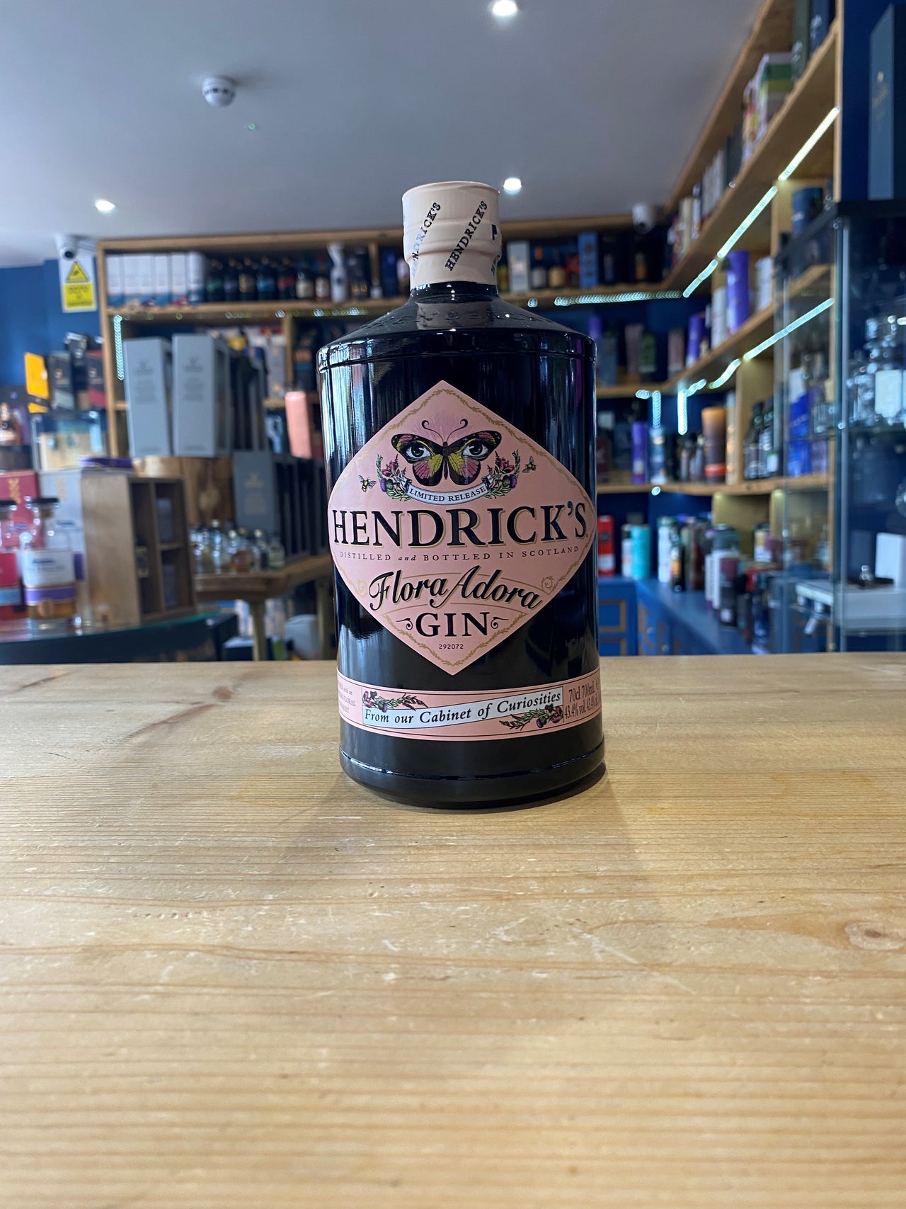 Hendrick's Flora Adora Gin 70cl 43.4%