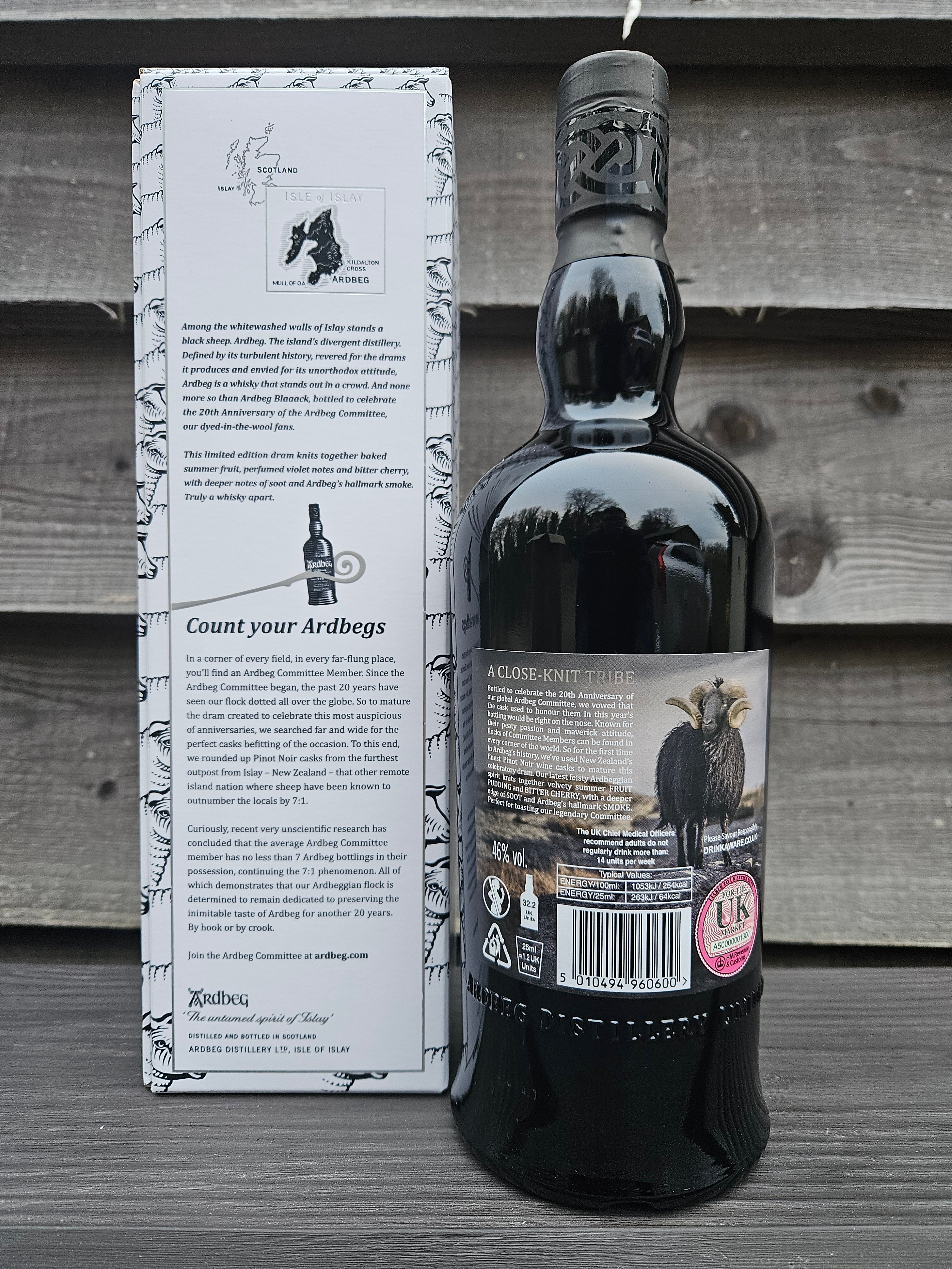 Private Collection - Ardbeg Blaaack 70cl 46%