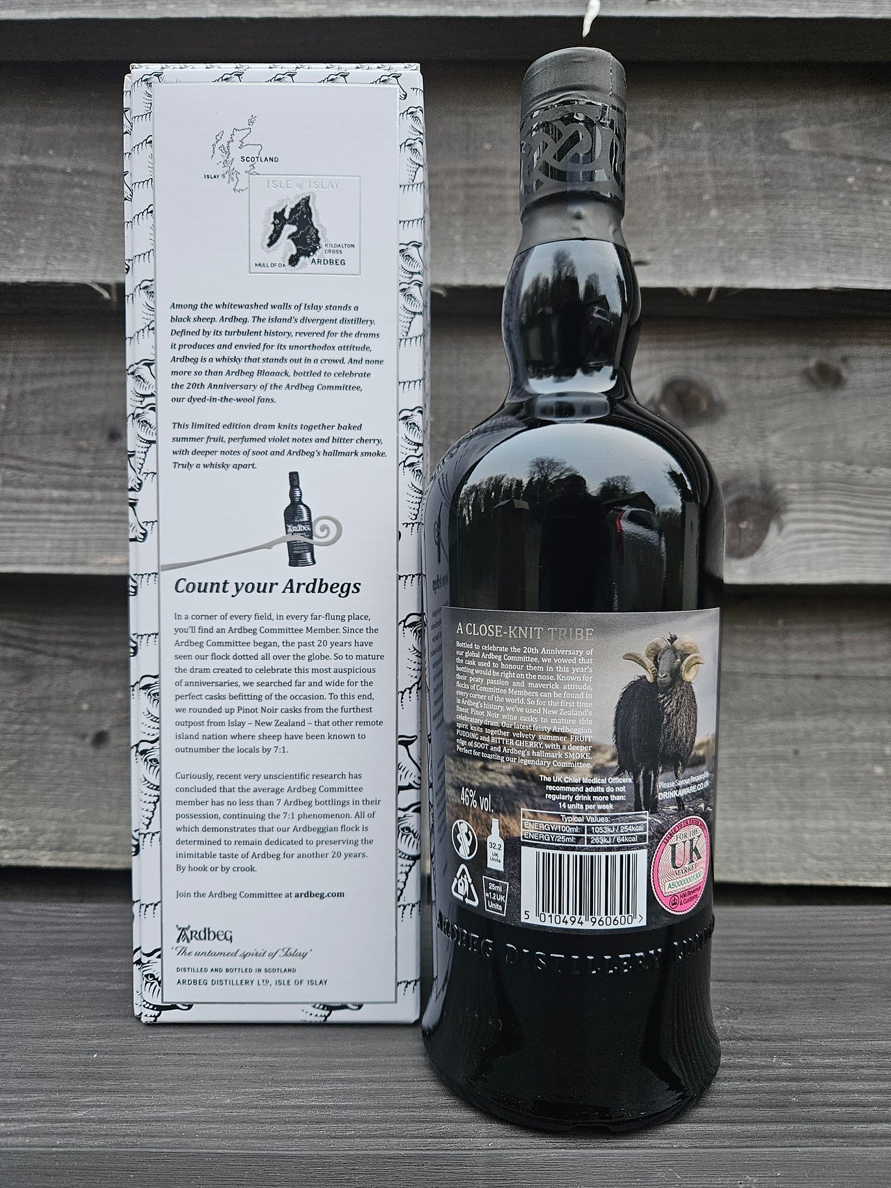 Private Collection - Ardbeg Blaaack 70cl 46%