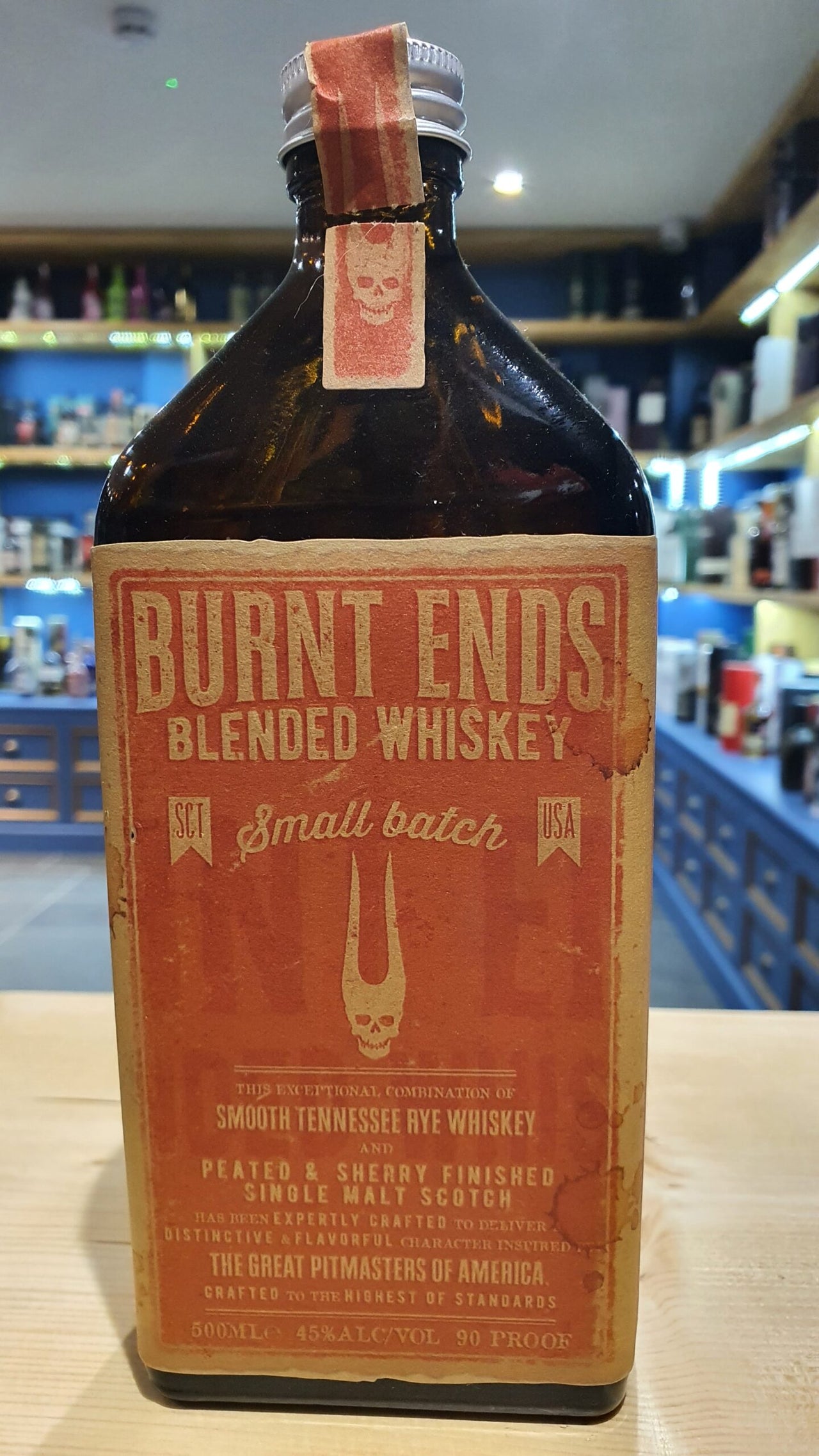Islas Bar - Burnt Ends Blended Whiskey 45% 2.5cl