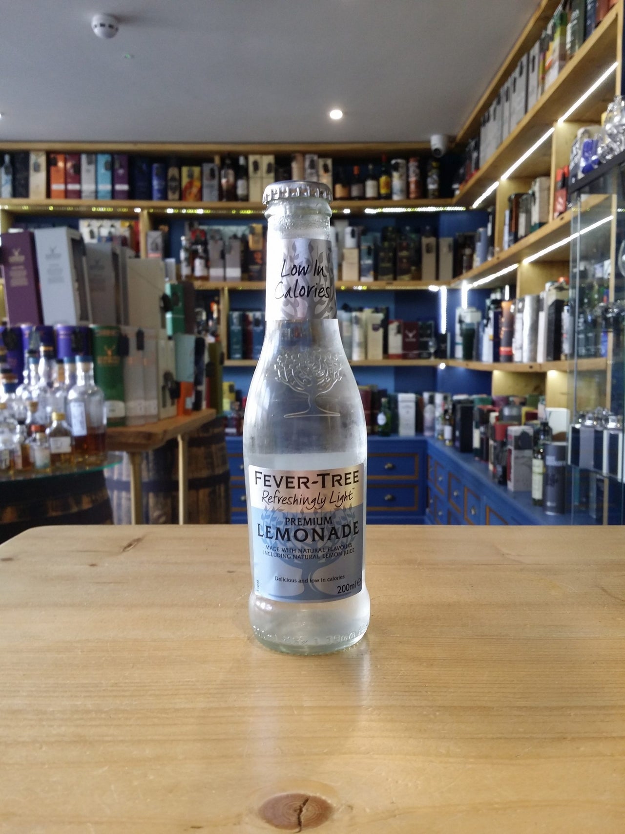 Isla's Bar - Fever Tree Lemonade 20cl