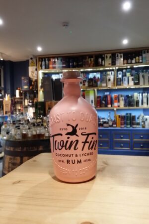 Islas Bar - Twin Fin Coconut and Lychee Rum 38% 2.5cl