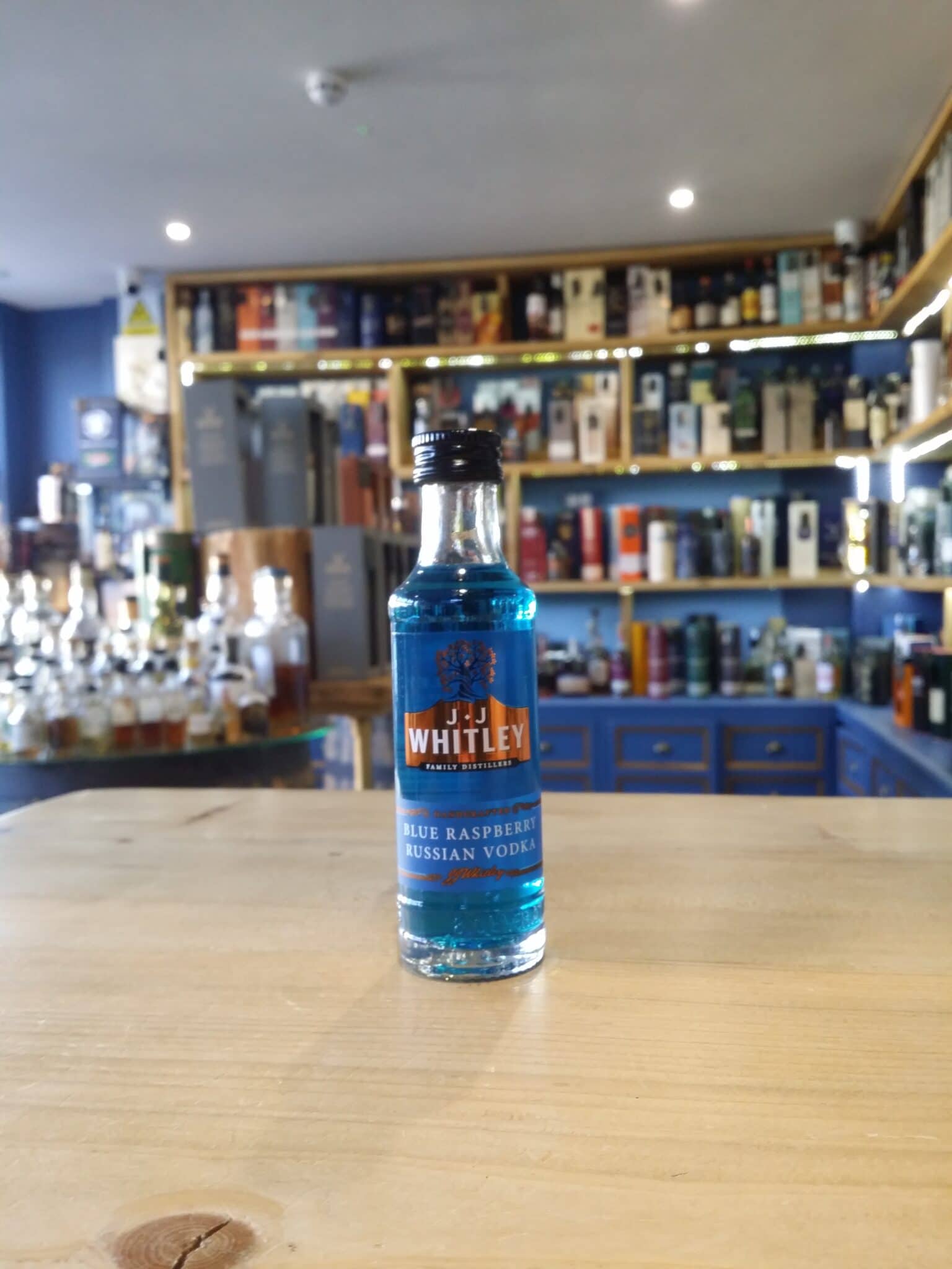 J J Whitley Blue Raspberry Russian Vodka 5cl 38%