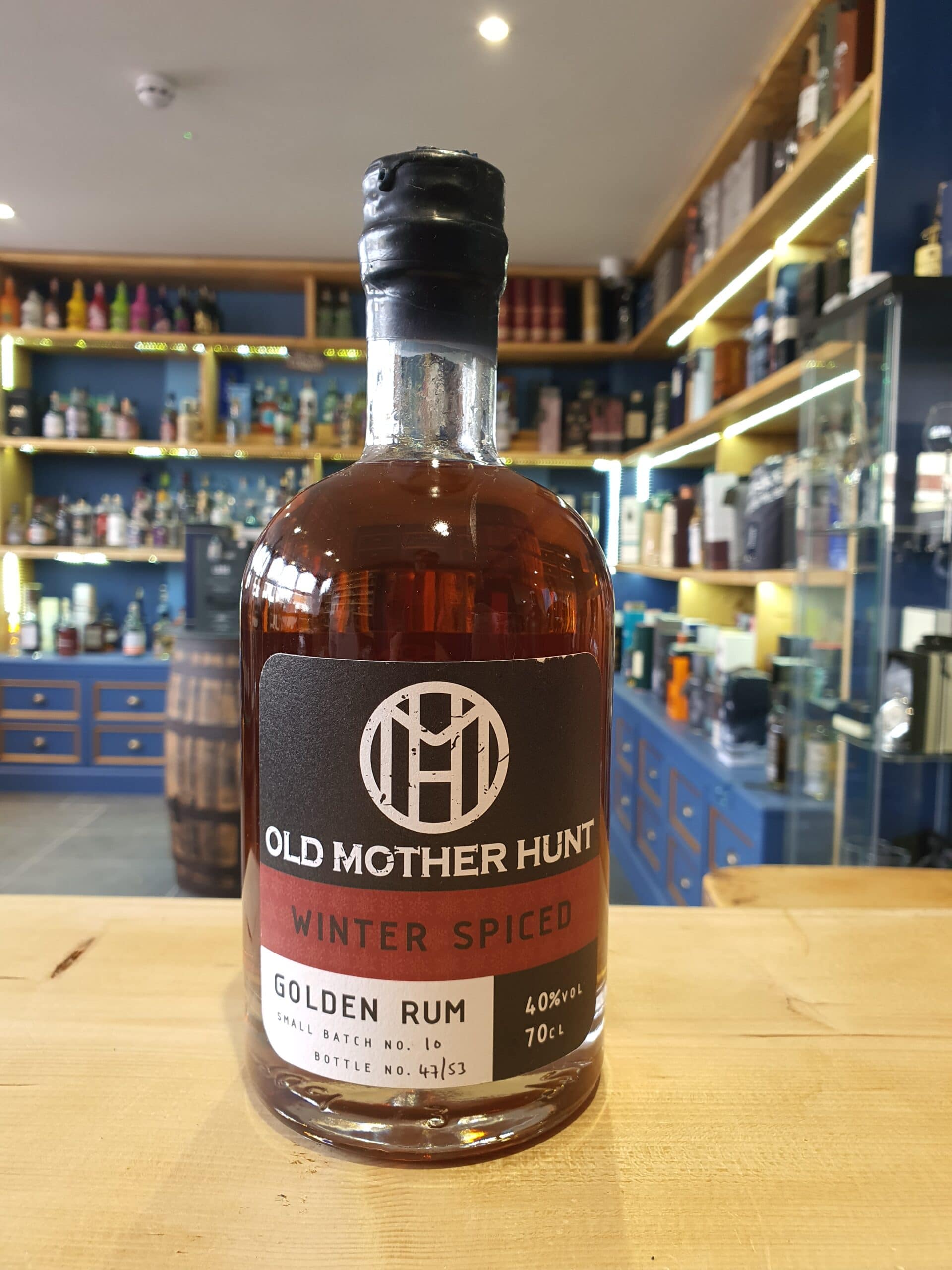 Old Mother Hunt Winter Spiced Golden Rum 70cl 40%