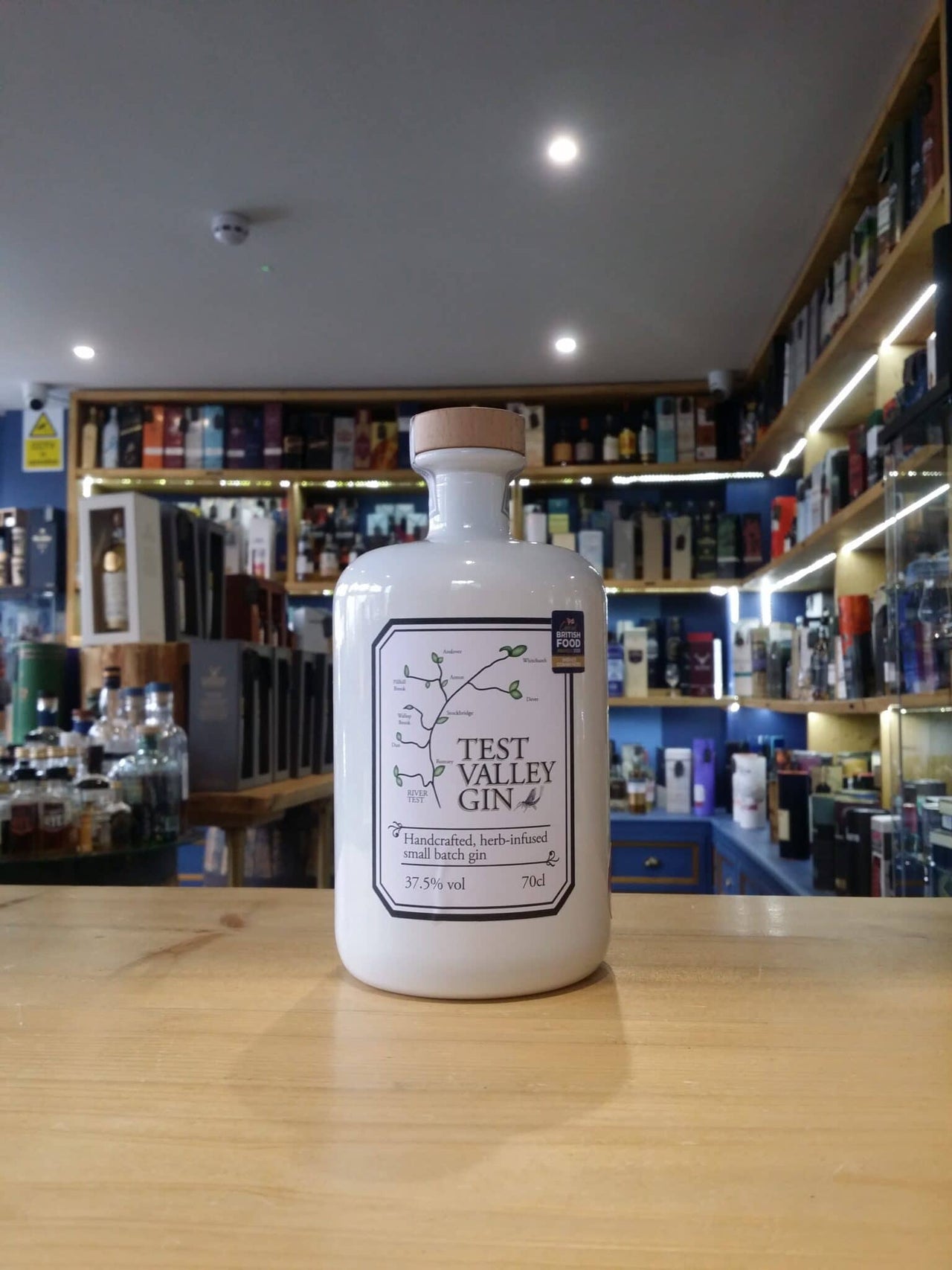 Test Valley Gin 70cl 37.5%
