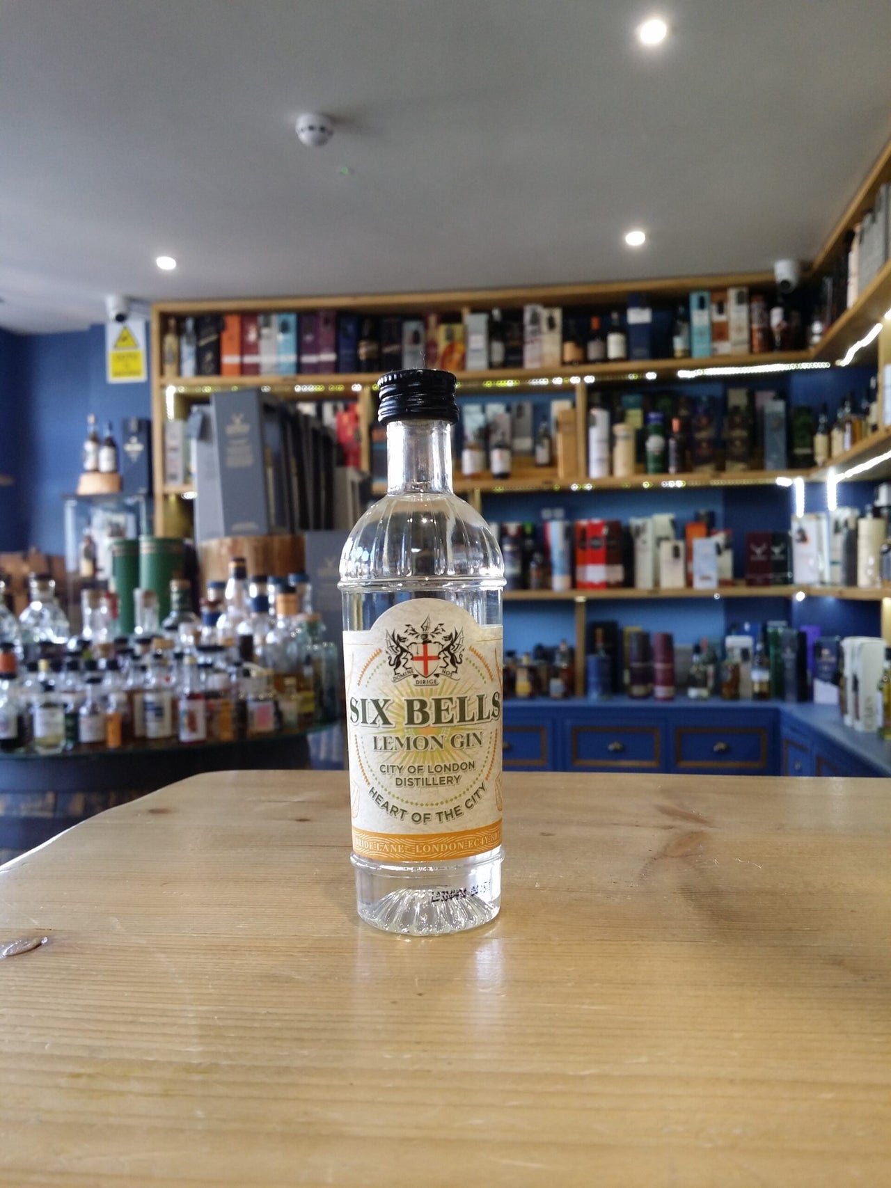 City of London Six Bells Lemon Gin 5cl 40.3%