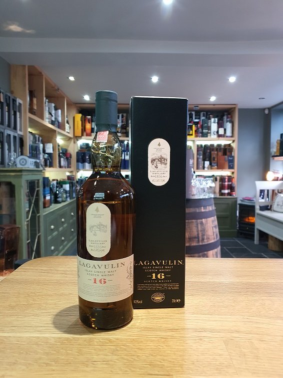 Isla's Bar - Lagavulin 16 Year Old 2.5cl 43%