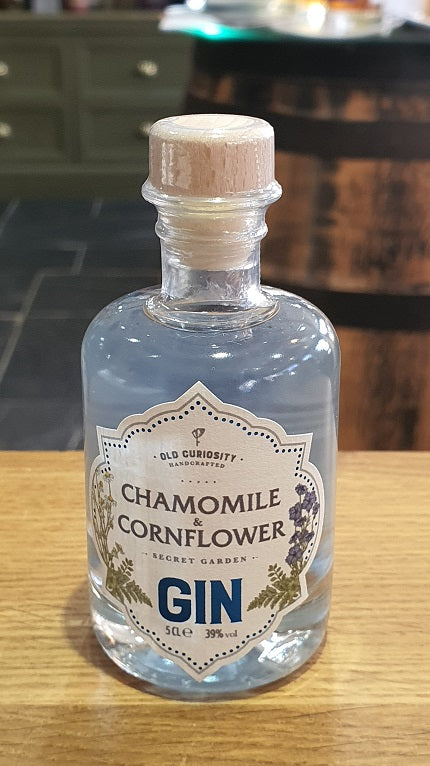 Old Curiosity Chamomile and Cornflower Gin 50cl 39%