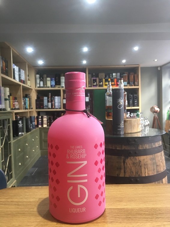 Isla's Bar - The Lakes Rhubarb and Rosehip Gin Liqueur 2.5cl 25%